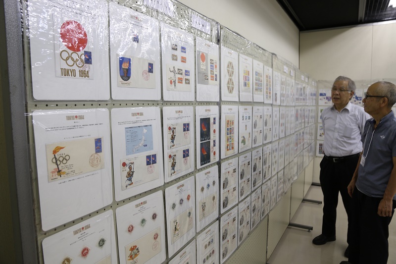 今年のテーマは「オリンピックとスポーツ切手」　四日市郵趣会が企画展