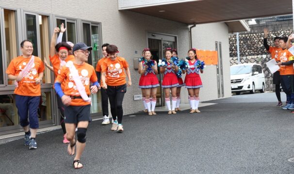 四日市市内でもタスキつなぐ　RUN伴2019