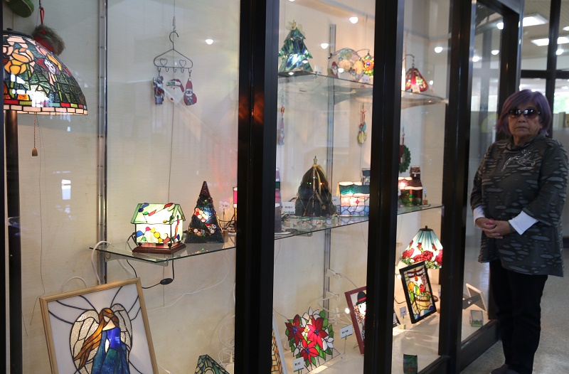 テーマはクリスマス　ステンドグラス工房まいが展示会