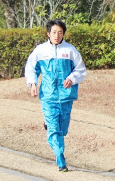 攻めの走りで区間賞目指す　伊藤秀虎君