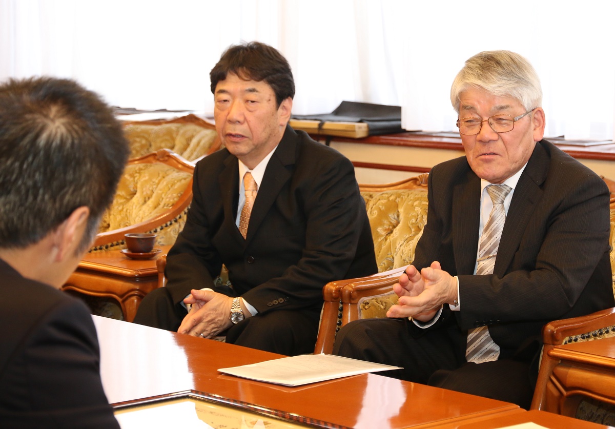 地域学習に力入れキャリア教育　下野小が文部科学大臣表彰