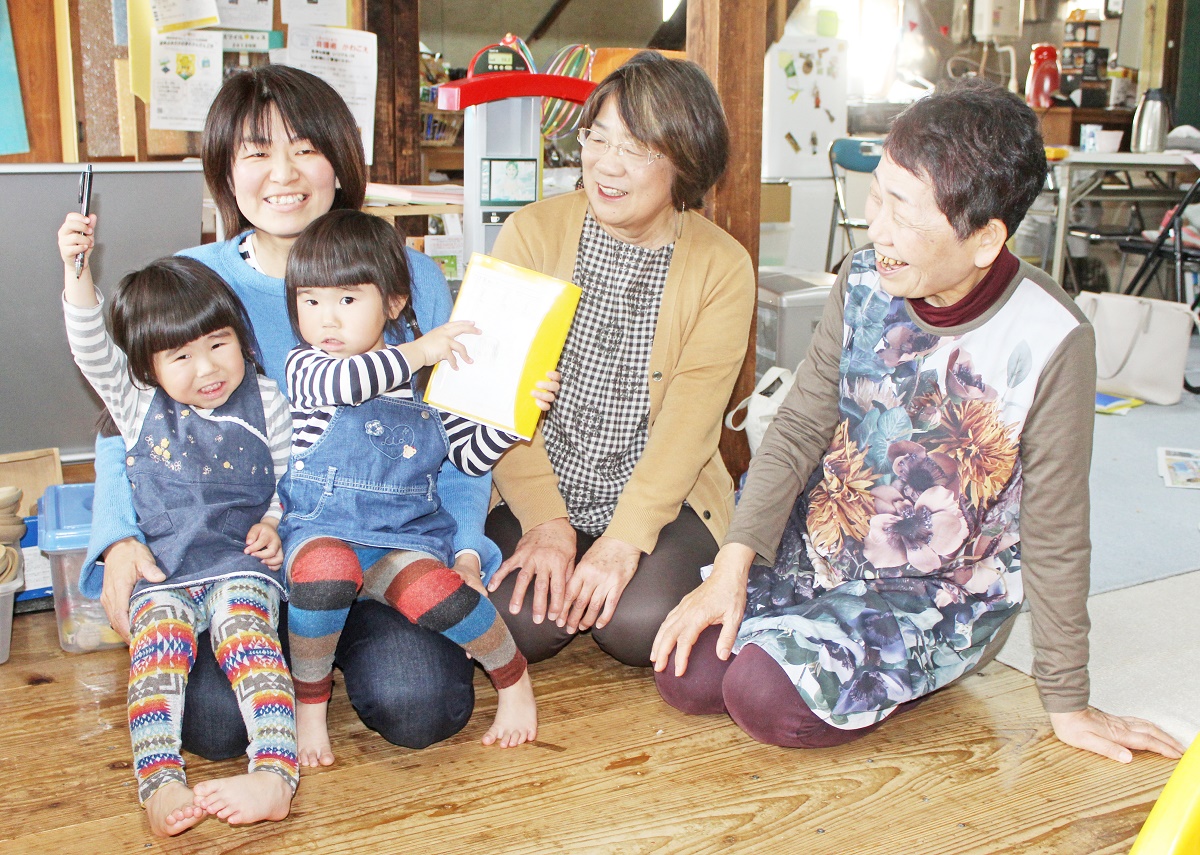 悩んでも前向きに　毎日続けて「ほめ日記」で笑顔