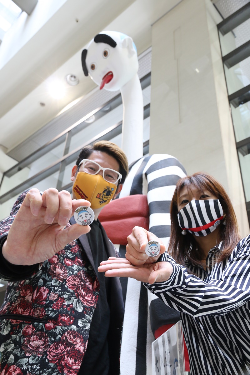 「花粉症です」のメッセージ　こにゅうどうくん缶バッジを四日市市へ寄贈　　