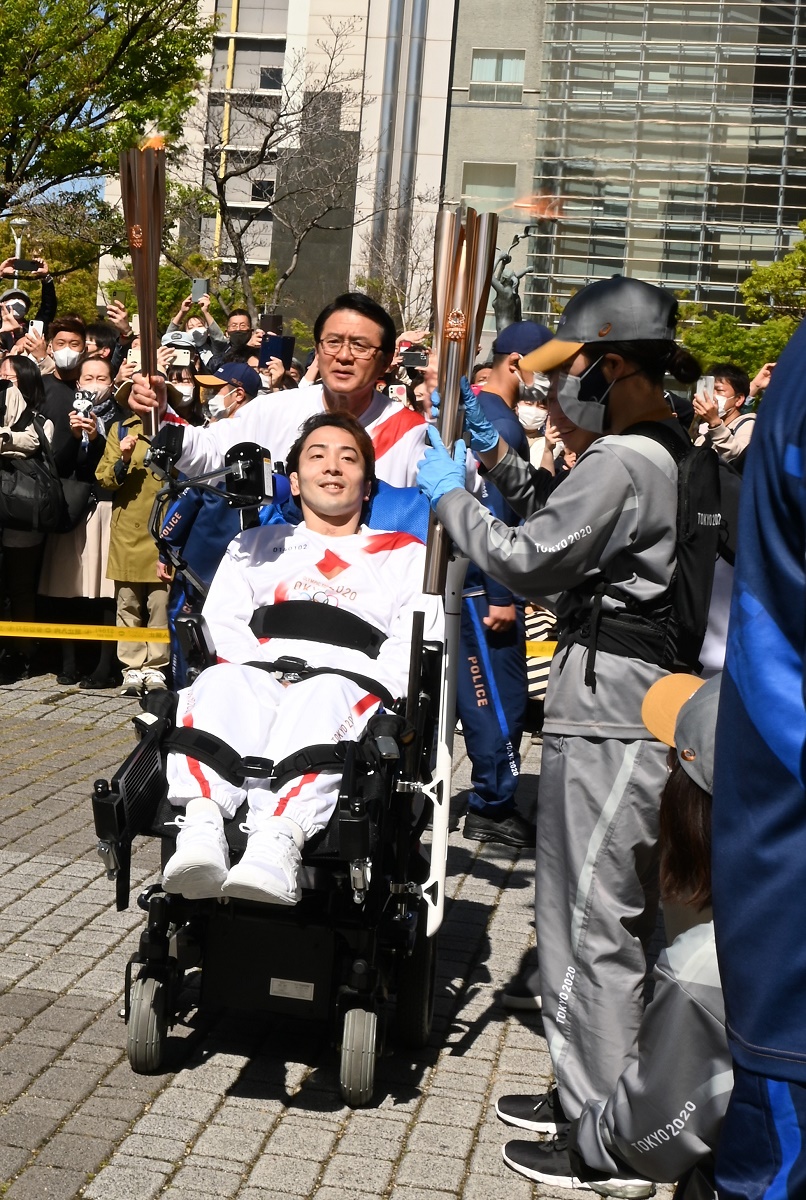 「誰かの励みになれば」　聖火ランナー青木健太さん