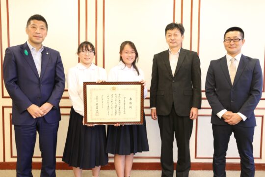 子供の読書活動優秀実践校で文部科学大臣表彰　市立中部中学校