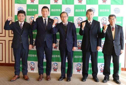 四日市ドームでボルダリングジャパンカップ　関係者らが大会PR