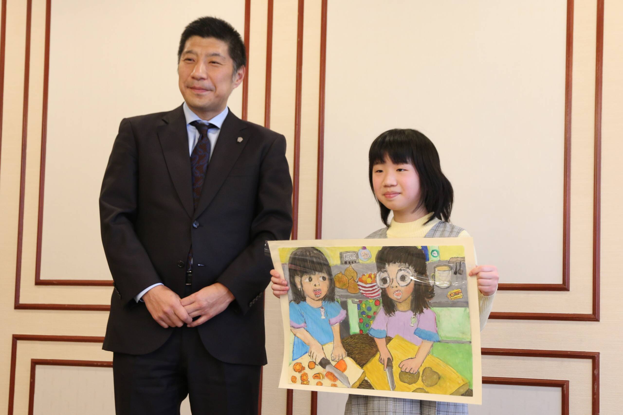 MOA美術館全国児童作品展　四日市市内小学生2人が入賞と入選