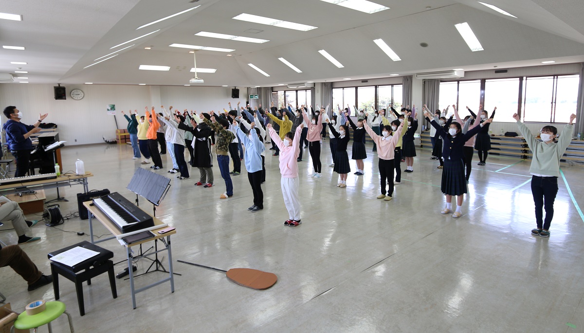 コロナ禍や地震でコンテスト中止　試練の中で定期演奏会　四日市市の暁高・暁中の合唱部　
