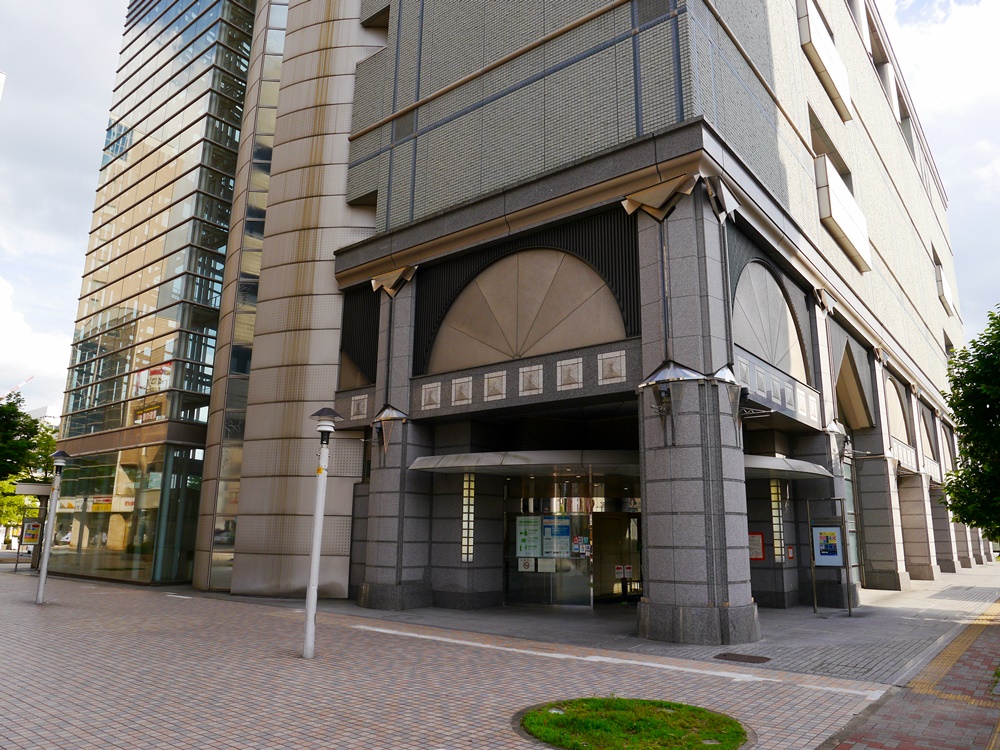 四日市市立博物館・プラネタリウム　ファミリー番組「ハローキティ　トゥインクル☆ムーンライト」