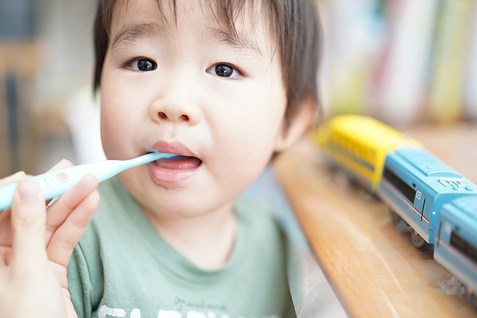 【PR】コラム「年代別口腔ケア ー乳幼児期ー」