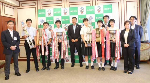 男女で全国制覇　四日市メリノール学院中学校バスケットボール部　