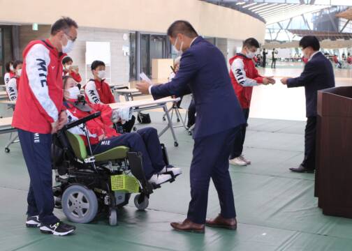 四日市市の選手らの激励壮行会開く　第２２回全国障害者スポーツ大会