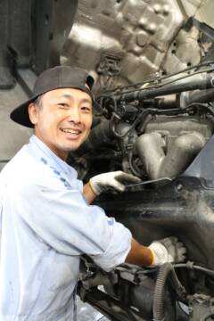 「くるま社会」を支える力に　アットホームな雰囲気　四日市市の勢友自動車株式会社