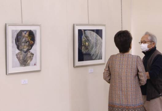 ５人が向き合った水彩画　四日市で第２回和の会展