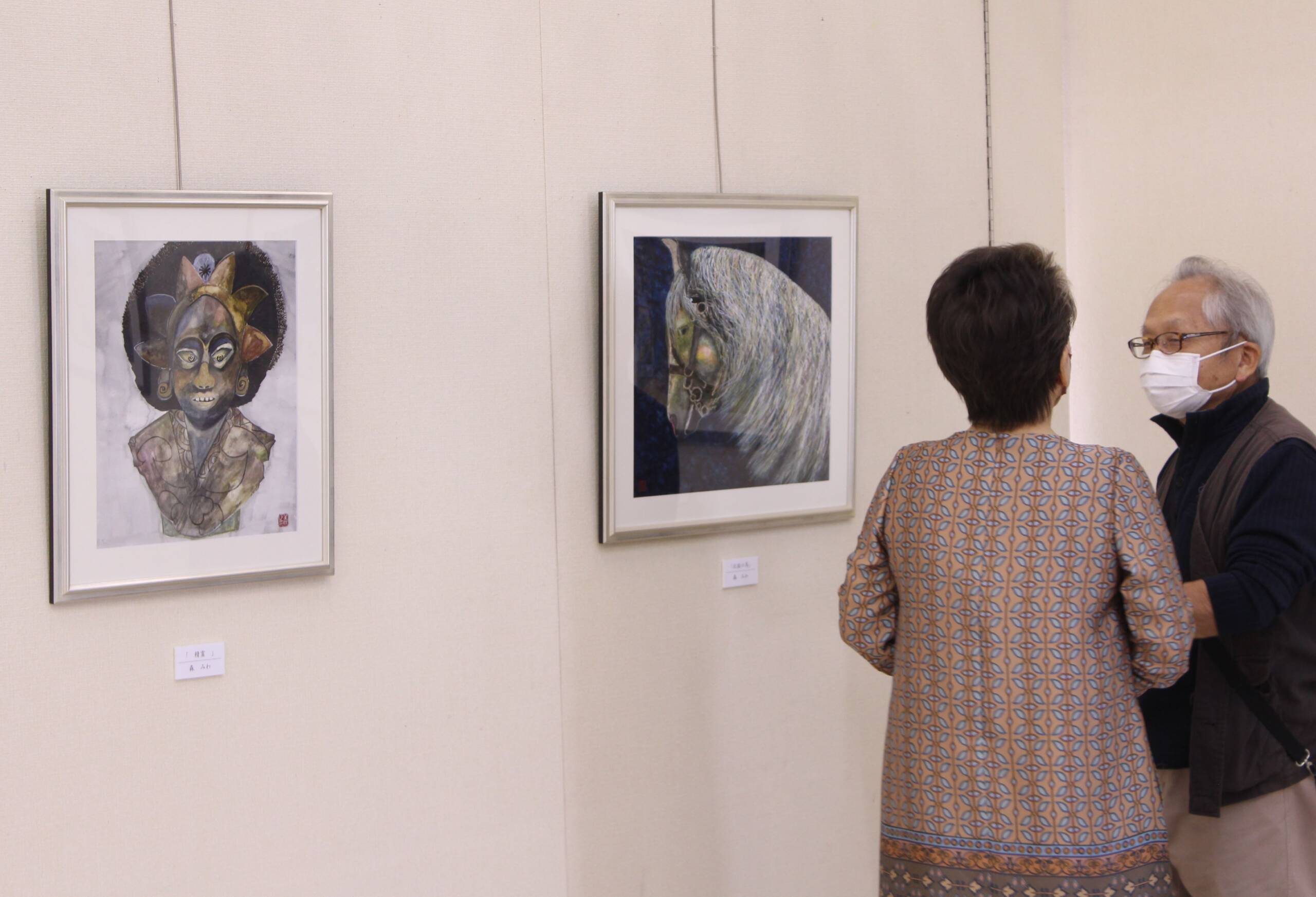 ５人が向き合った水彩画　四日市で第２回和の会展