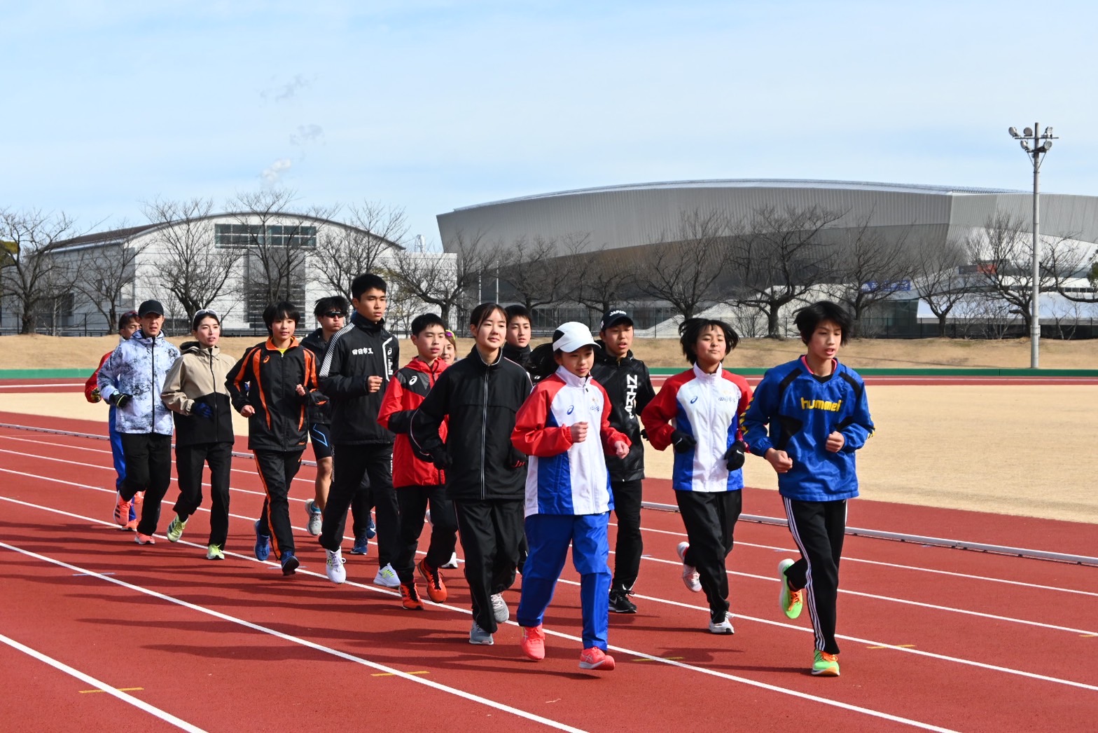 健闘を！　2月19日に「美し国三重市町対抗駅伝」（上）、過去2回優勝の四日市市チーム