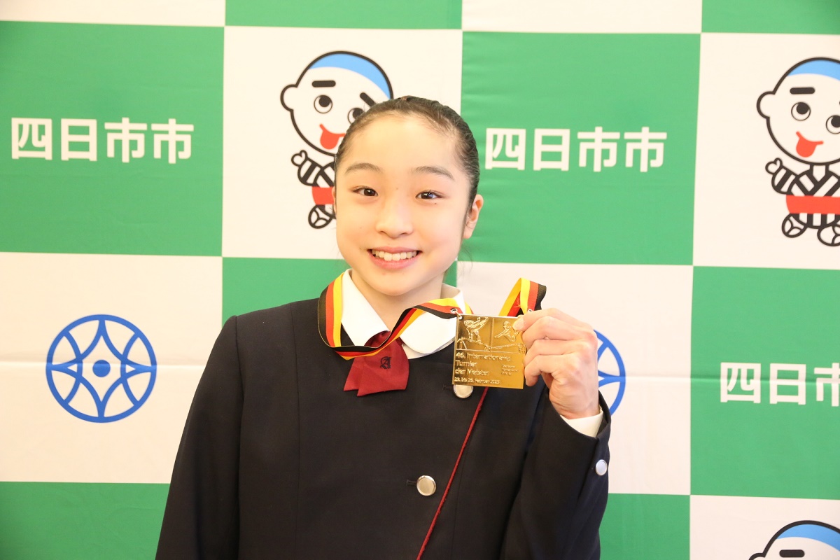 体操種目別ワールドカップで優勝　暁高2年の岡村さん　練習拠点は相好体操クラブ四日市教室