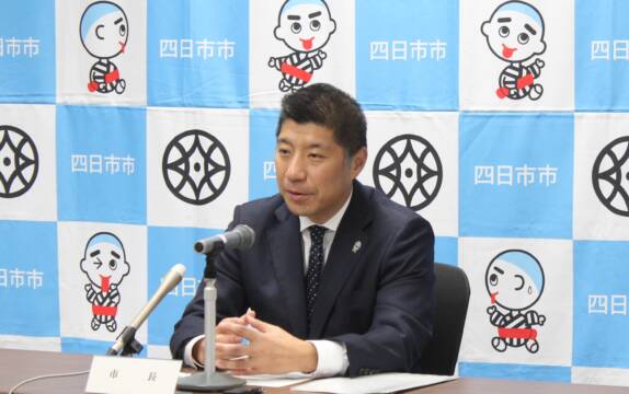 「投票率下がったのは残念」、統一地方選前半戦で四日市市の森智広市長