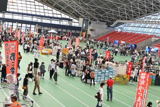 四日市ばんこ焼陶器まつり　四日市ドーム会場に開催　21日は三重高校ダンス部も出演