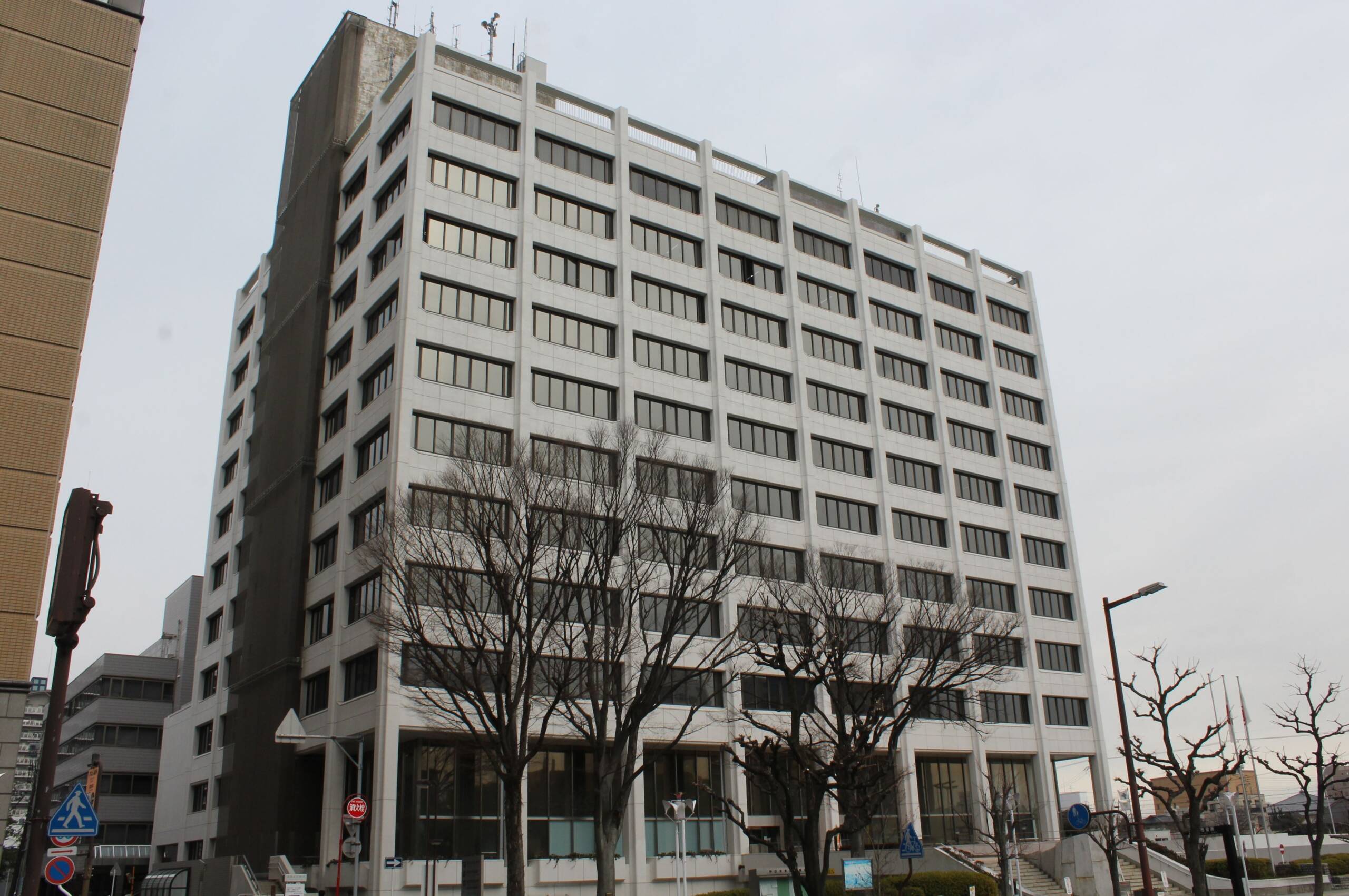 子育て世帯への独自給付金など計上、6月5日開会の四日市市議会に一般会計補正予算案など提案