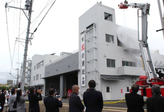 フェーズフリーや特別化学隊など備え万全、新しい四日市市南消防署で開署式