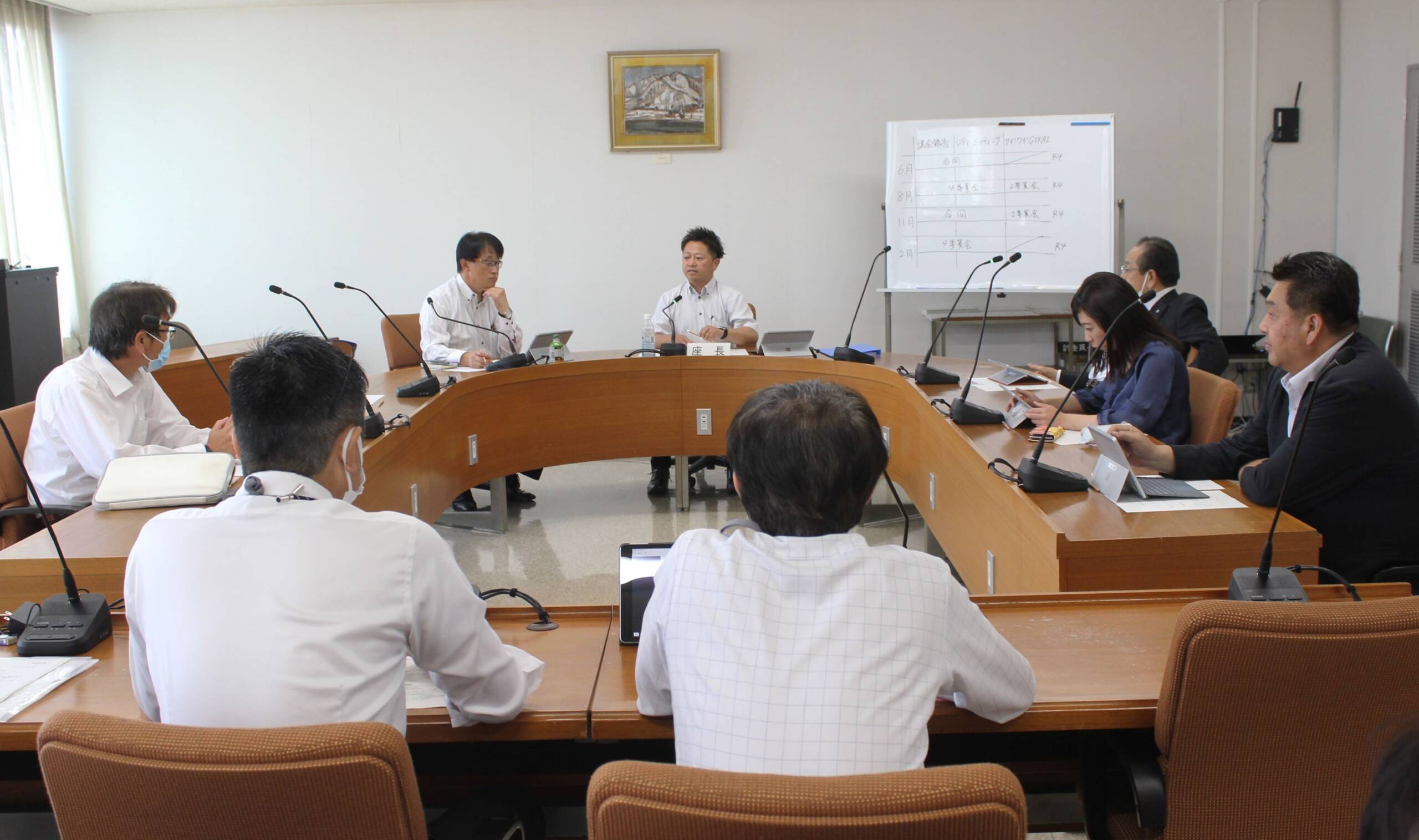 議会報告会の開催方法などで意見交わす、四日市市議会の議会改革検討会議