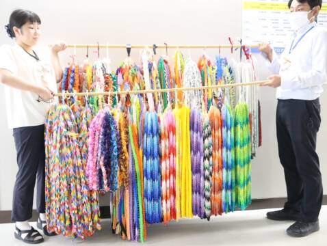 平和願う折り鶴　四日市から広島、長崎へ　昨年の2倍以上集まる