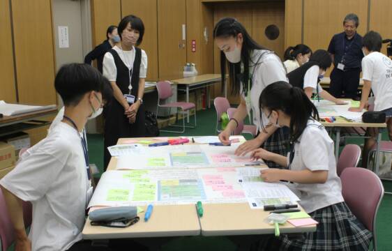 若い世代の意見聞く、四日市の新図書館開設へ向け高校生のワークショップ