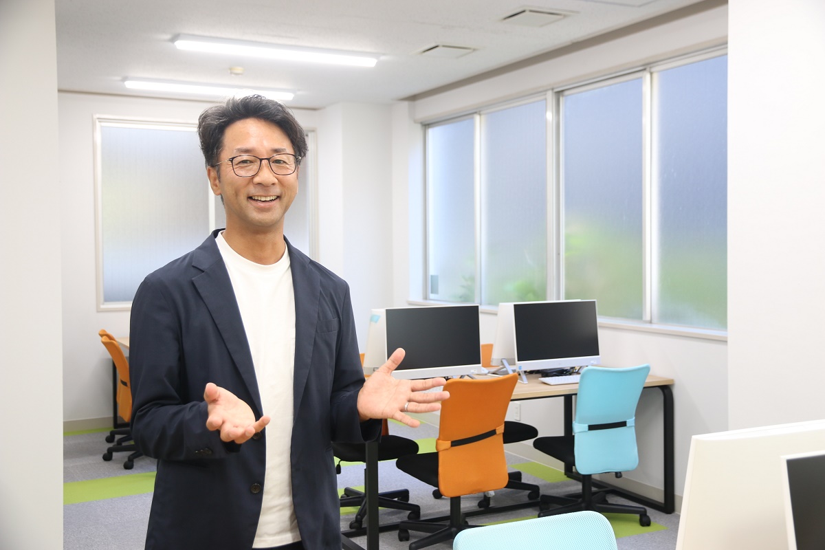 人が成長する仕組み　パソコン仕事特化のB型就労　近鉄四日市駅近に新規開設