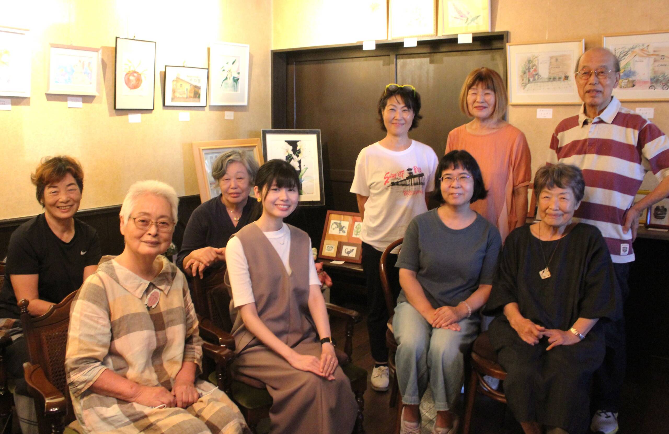 「皆が先生、皆が生徒」、のびのびと描いた作品約60点、四日市で「ぺジーブル会」の絵画展