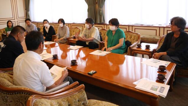 地域猫活動の公表などを　四日市わんにゃん会議　森市長へ要望を提出