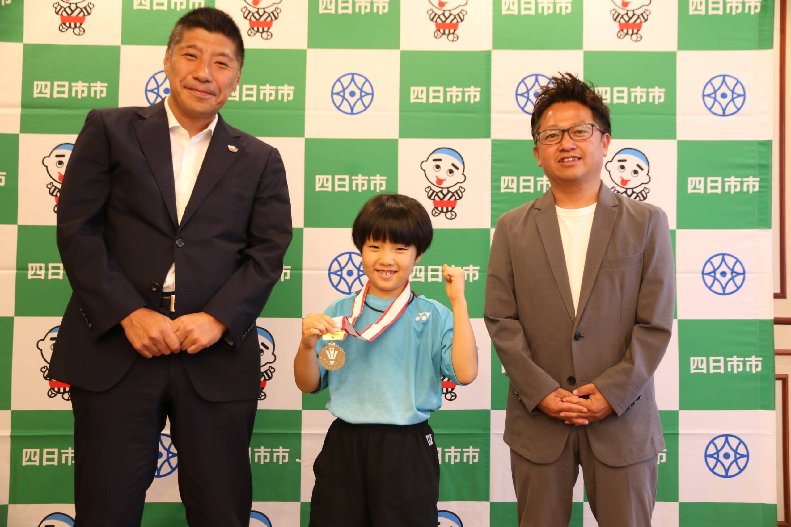 バドミントンの小学生全国大会で準優勝　「美翔団ジュニア」の小澤君