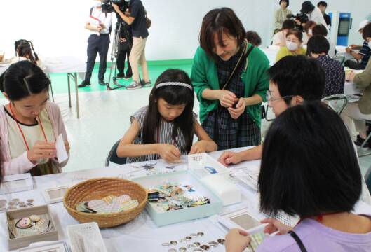 親子ら約110人伝統工芸を体感、四日市の味の素東海事業所で初のイベント