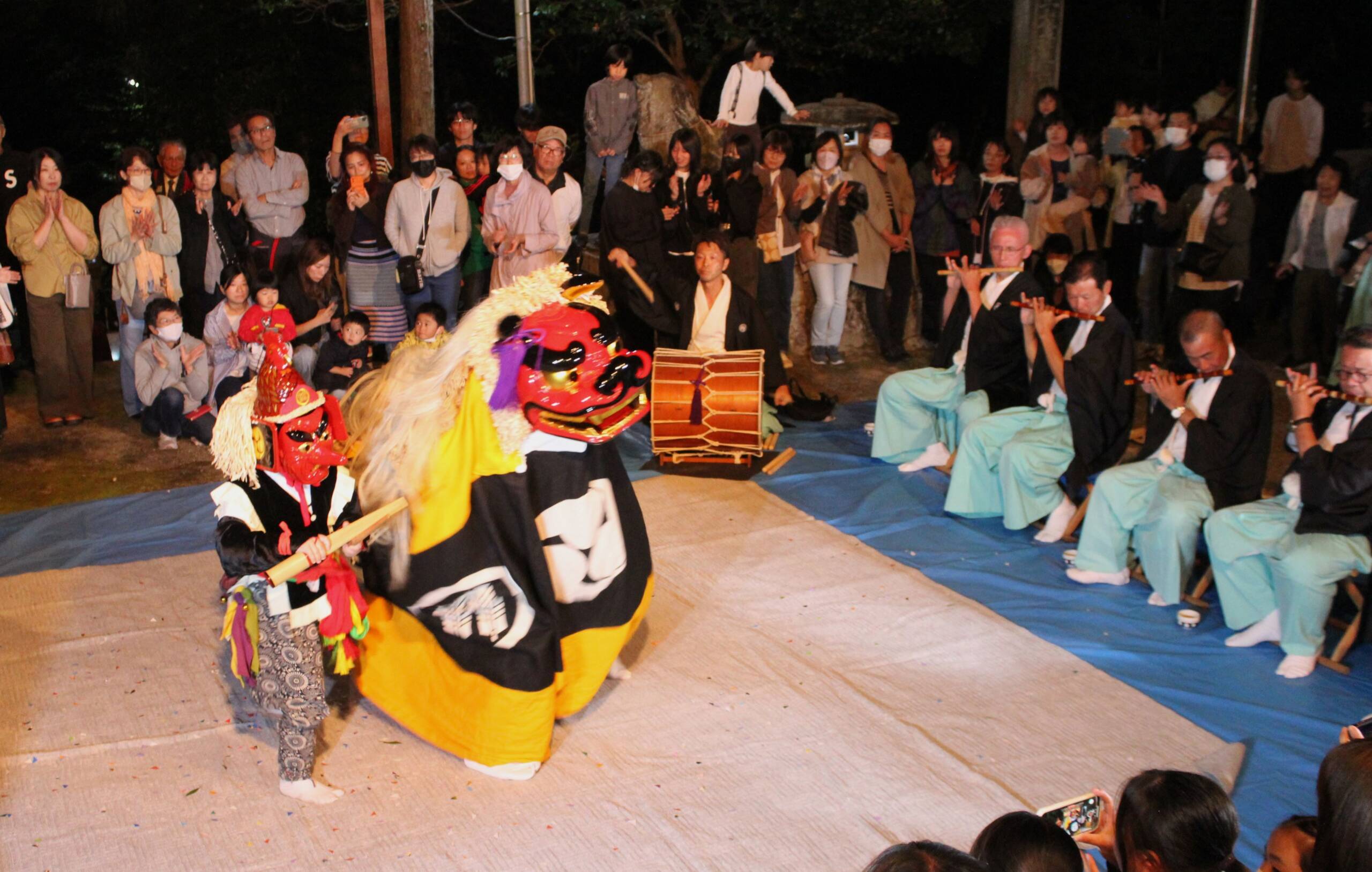 4年ぶり正調の本舞を奉納、四日市で立阪神社獅子舞の披露始まる
