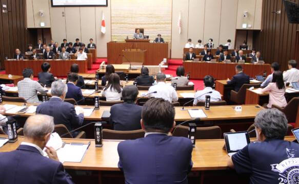 新図書館の議論の進め方で意見交わす、四日市市議会