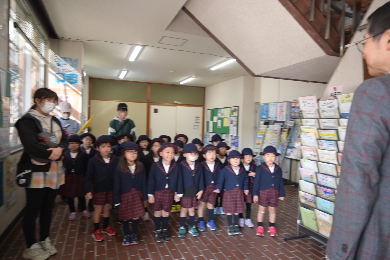 地域の人に「ありがとうを伝える」感謝の日　めぐみの園幼稚園　