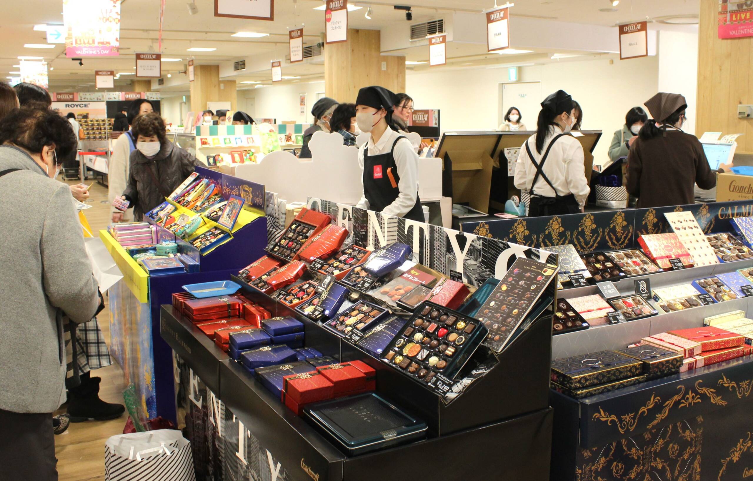約80ブランドのチョコレート華やか、近鉄百貨店四日市で「バレンタイン・ショコラ・コレクション」