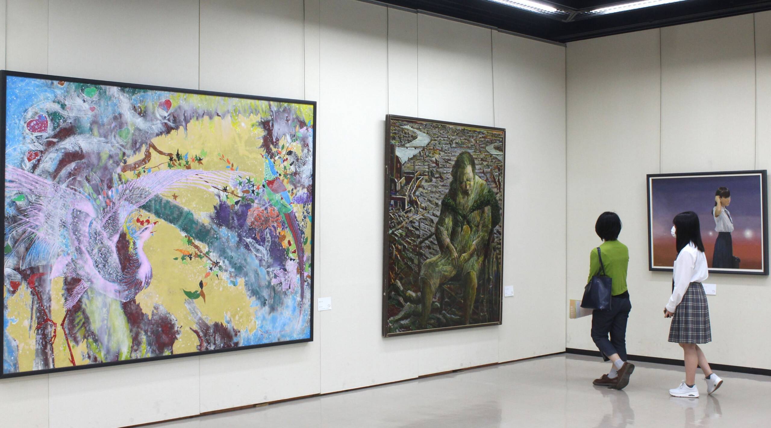 イベントも豊富、「四日市アート展2024」始まる、絵画、写真、書など8分野から約100人が出品