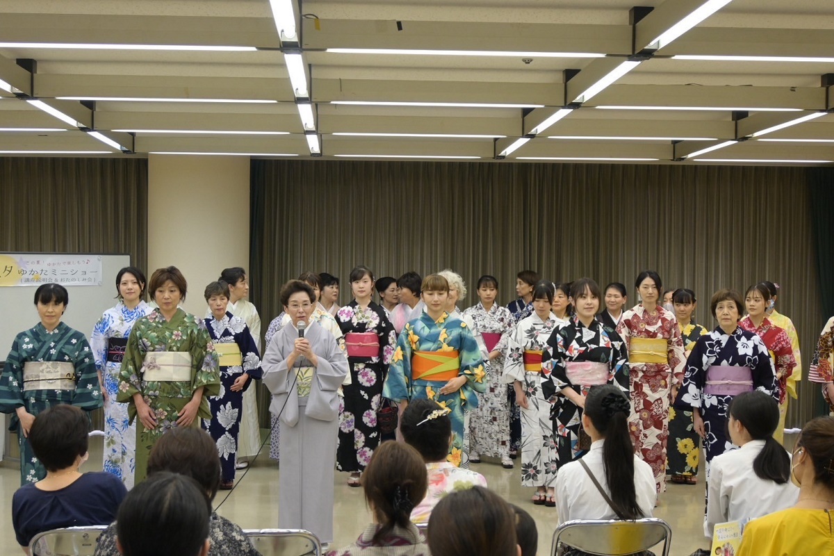今年の夏こそ、浴衣でステキ時間　民族衣裳文化普及協会がゆかたミニショー　四日市市などで開催