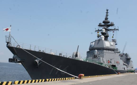 護衛艦「てるづき」が四日市港に初寄港、8月4日は一般公開
