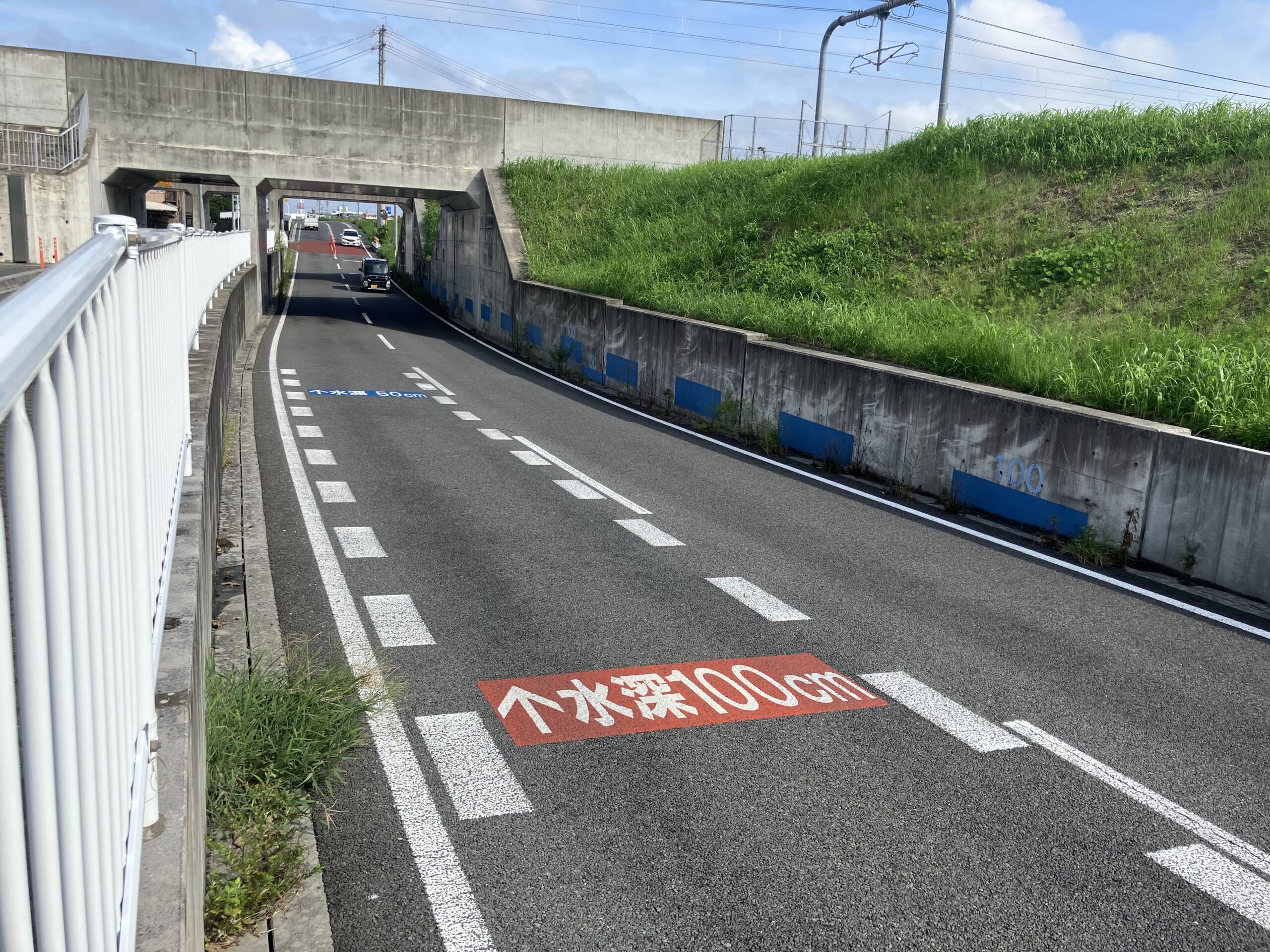 大雨による道路冠水　アンダーパスにも注意　台風10号