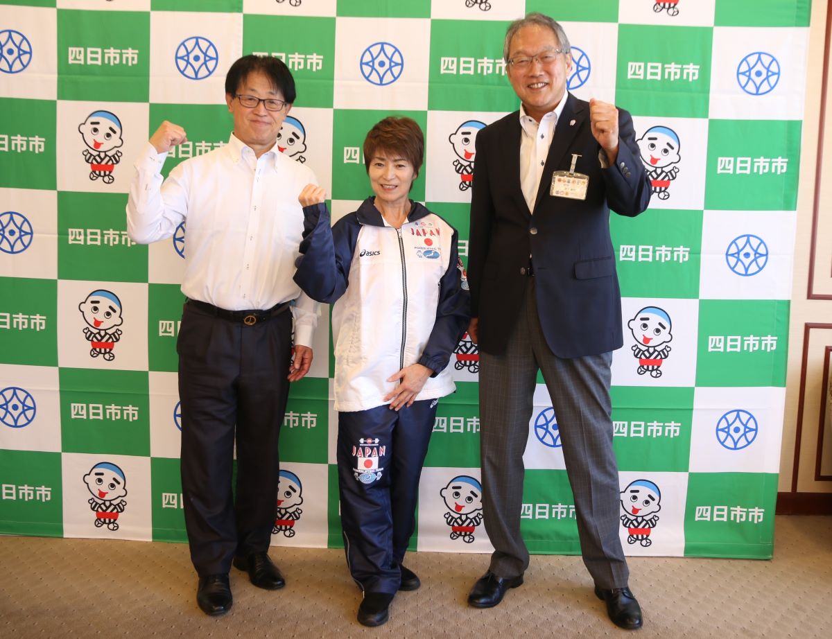 四日市市の辻紀子さん　世界マスターズクラシック＆エクイップパワーリフティング選手権大会に出場