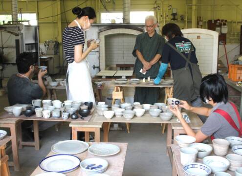 予想と違う出来上がりも大切な体験、四日市の「やきものたまご創生塾」で初窯