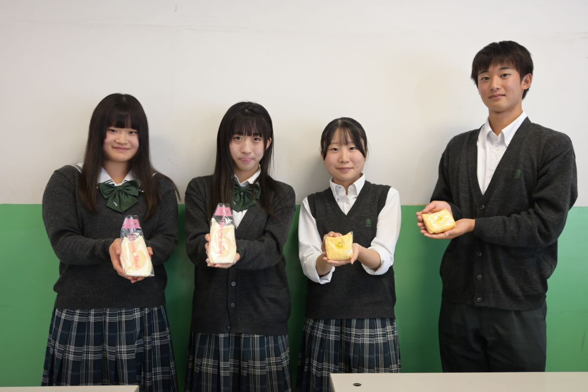 海星高校の生徒が考案　四日市梨のクレープとフルーツサンド　10月5日から販売
