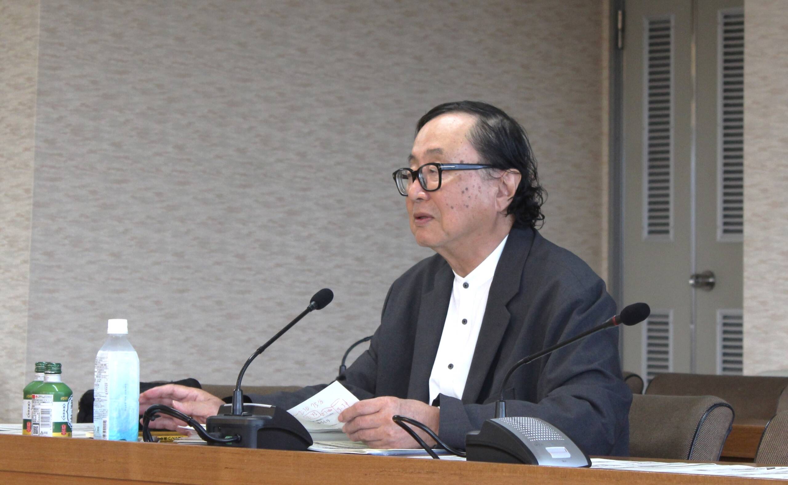 子どもの権利条例づくりの大切さ専門家に学ぶ、四日市市議会の議員政策研究会分科会