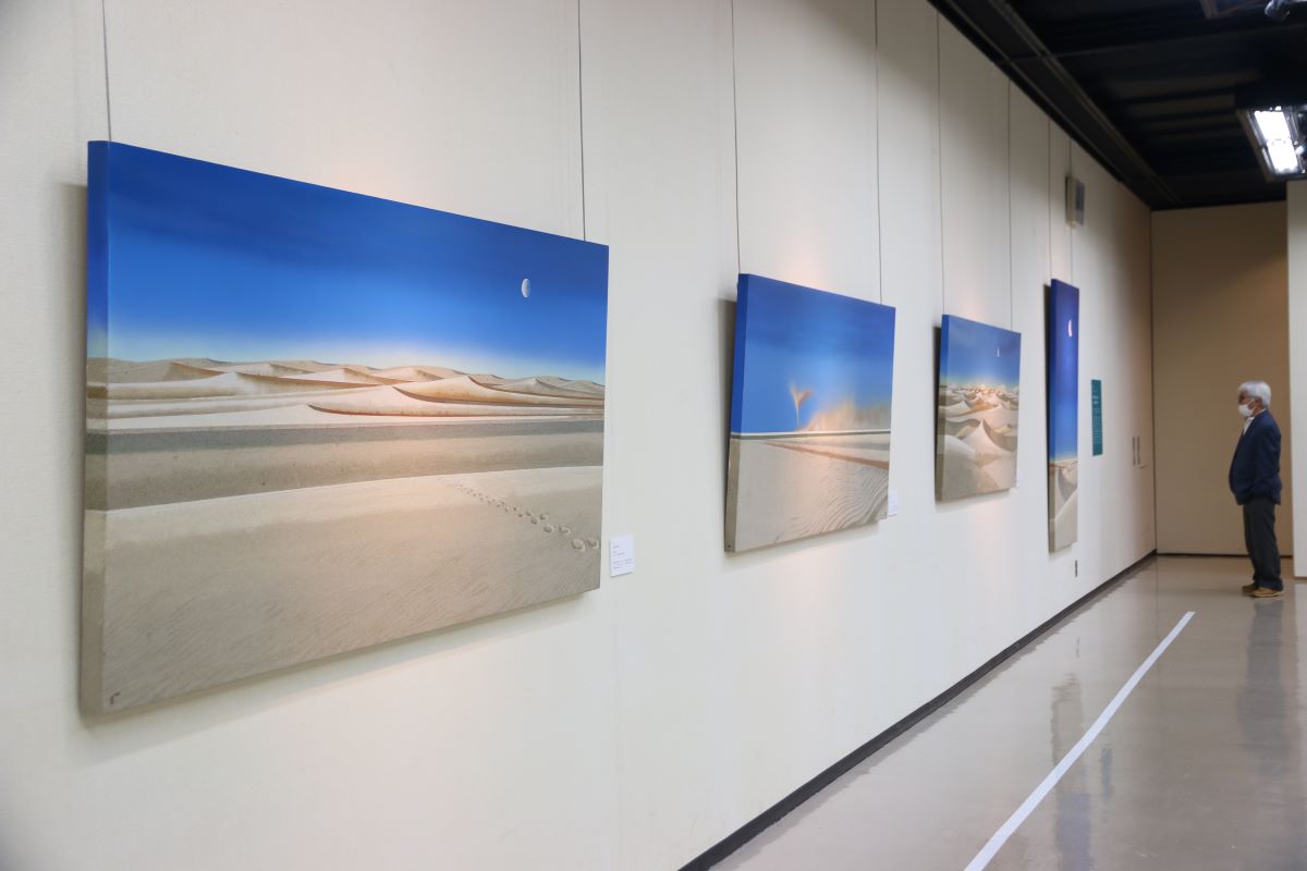 「自然と文明を問う　鈴木田俊二展」　四日市市文化会館で開催　11月10日まで