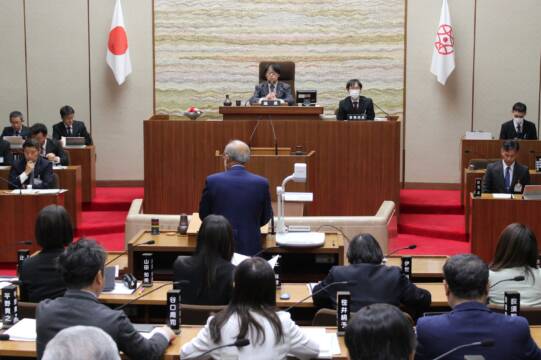 中央通り再編の経済波及効果は約760億円、一般質問終え四日市市議会は委員会審議へ