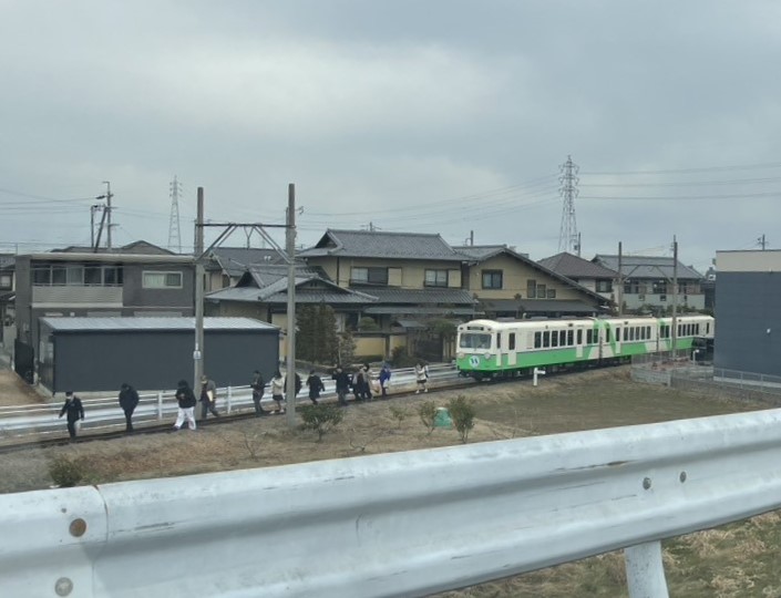 あすなろう鉄道が一時、全線で運転見合わせ、四日市の日永などで停電、道路では信号機に障害