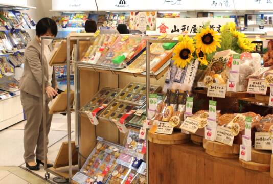 「夏の贈りもの」会場がオープン、近鉄百貨店四日市、特集の品や配送料サービスも