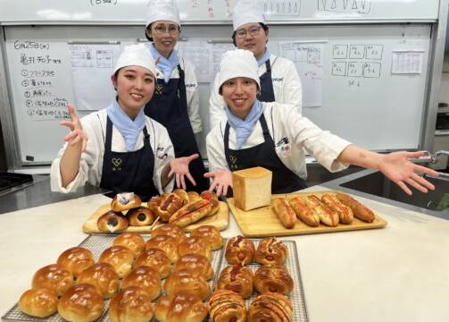 年2回のパンの一般販売、初回は7月2日に予約受付開始、ユマニテク調理製菓専門学校